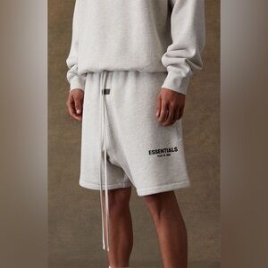 Essentials Fear of God Essentials Light‎ Oatmeal Sweat Shorts | NEW/NWT!!🔥